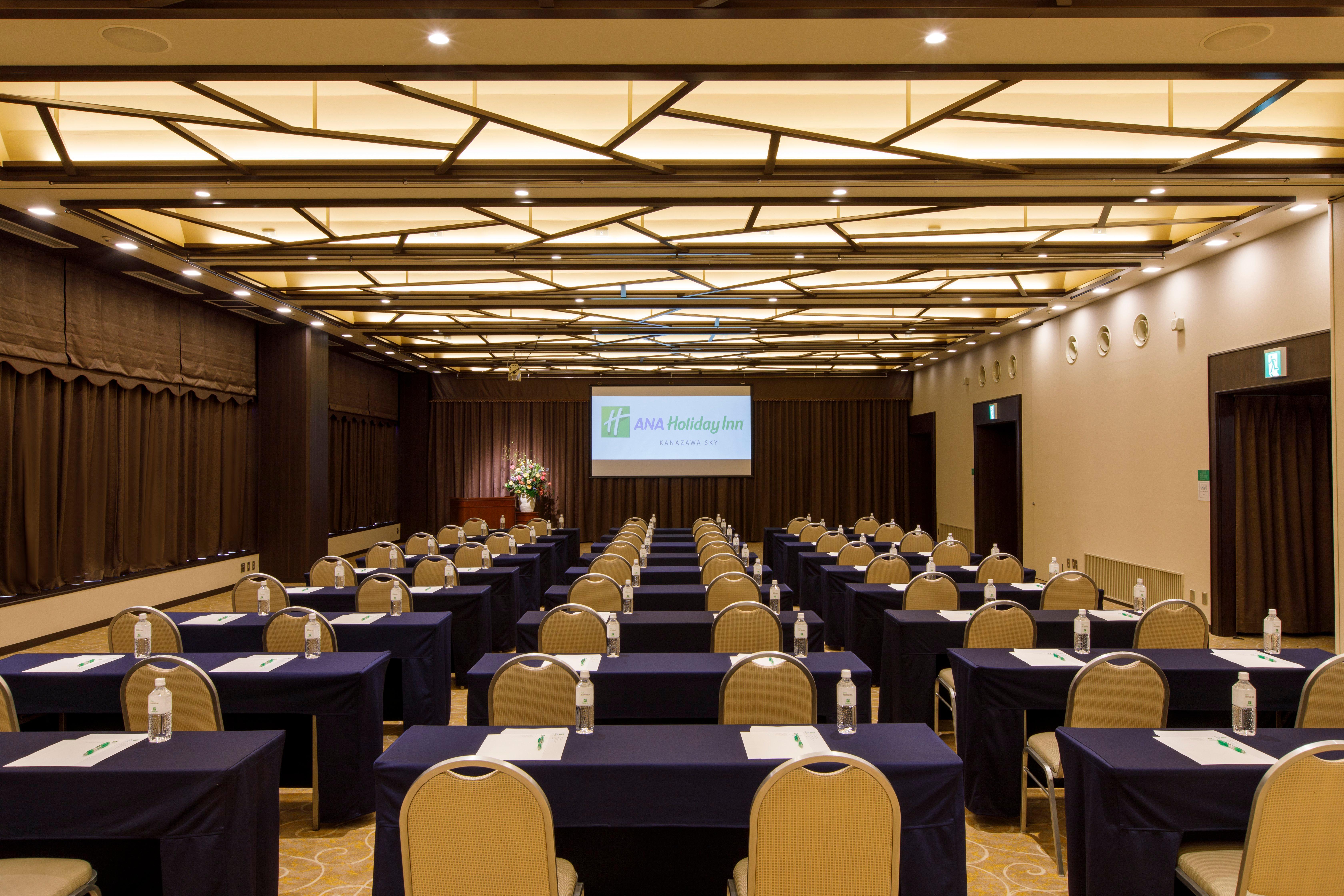 Ana Holiday Inn Kanazawa Sky By Ihg Esterno foto