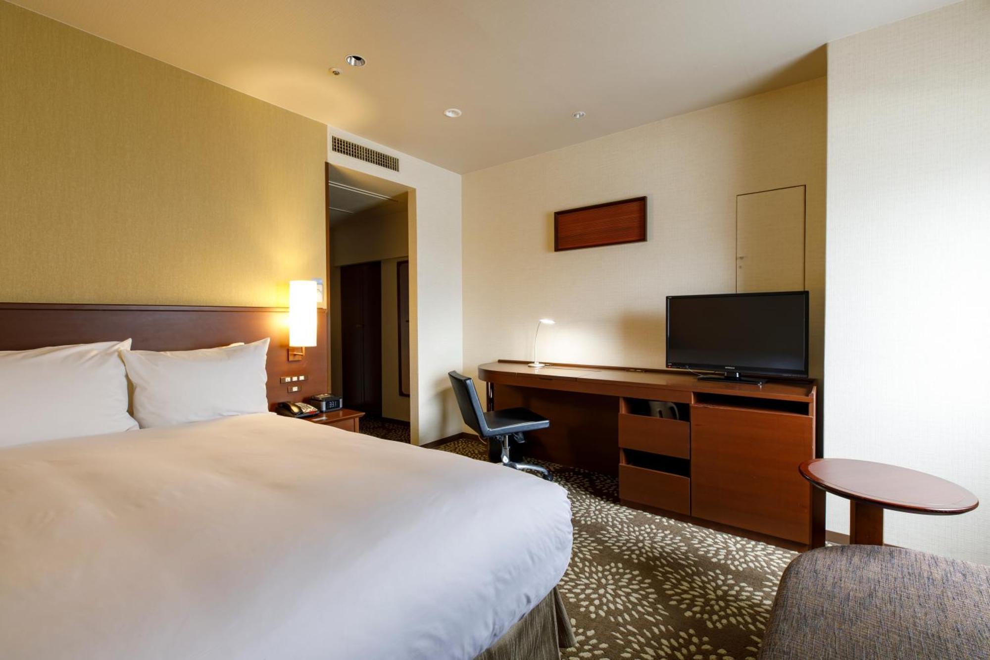 Ana Holiday Inn Kanazawa Sky By Ihg Esterno foto