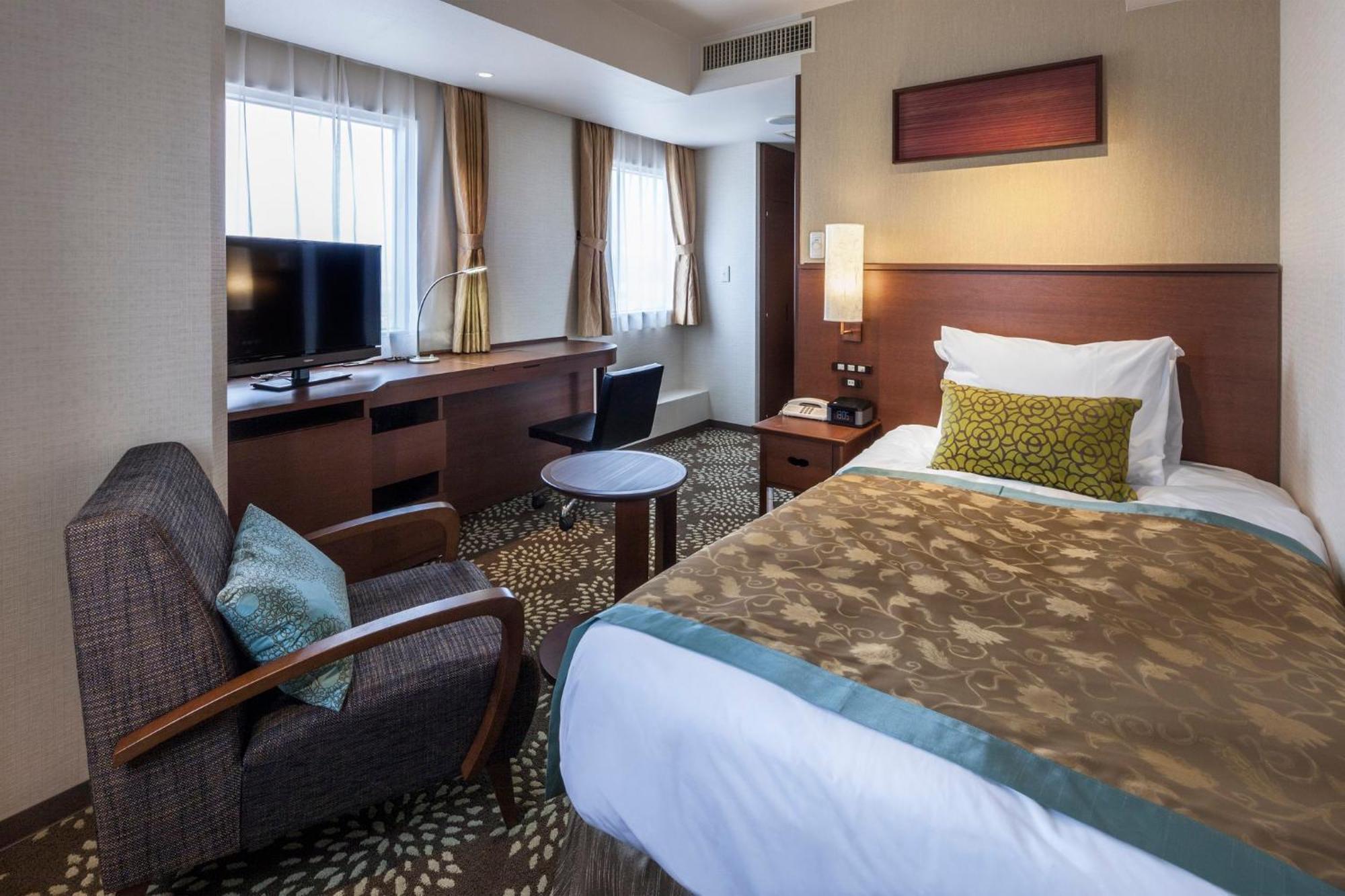 Ana Holiday Inn Kanazawa Sky By Ihg Esterno foto